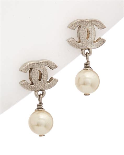 genuine chanel earrings|Chanel earrings official site.